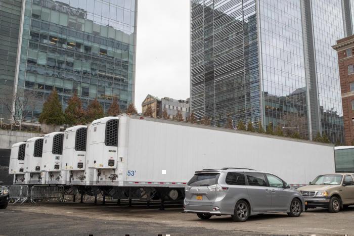koronavirus-mobile-morgue-in-new-yourk, jpg