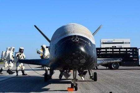 SpaceX заполучила контракт ВВС США на запуск засекреченного экспериментального самолета Boeing X-37B