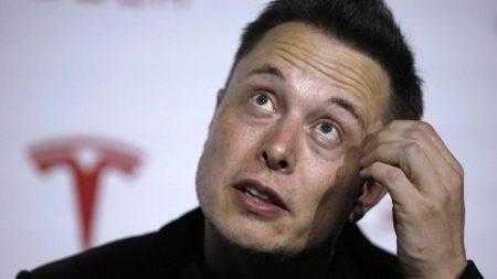 Илон Маск передумал выпускать электрический микроавтобус Tesla, так как «в этом нет смысла»