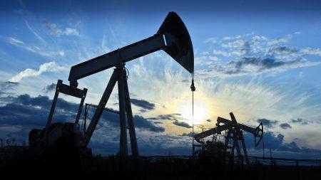 Эксперты Bloomberg проанализировали влияние электромобилей на рынок нефти