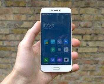 Обзор Xiaomi Mi 5c