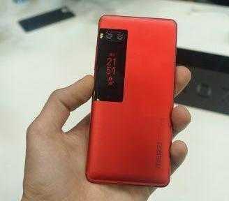 Первый взгляд на Meizu Pro 7: зачем смартфону две основные камеры и два экрана?