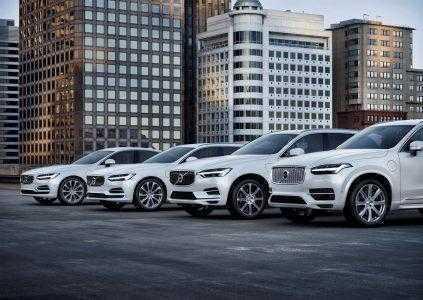 Начиная с 2019 года Volvo перестанет выпускать чисто бензиновые автомобили, все модели бренда будут гибридами или электромобилями