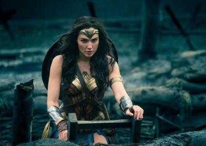 «Wonder Woman» стала самым кассовым летним релизом в США, обогнав «Стражей Галактики 2» и Warner Bros. тут же подтвердила выход «Wonder Woman 2»