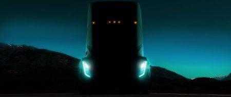 Грузовик Tesla представят 26 октября