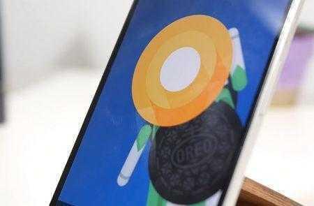 Смартфоны Google Pixel второго поколения выйдут с ОС Android 8.1