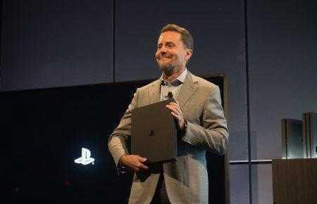 Глава консольного подразделения Sony Эндрю Хаус покидает компанию после 27 лет работы