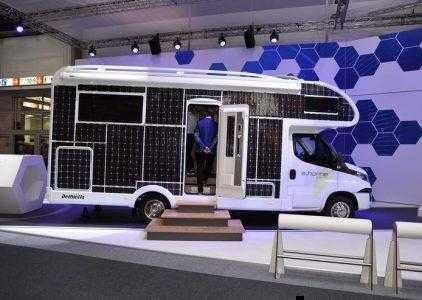 Немцы представили электрический дом на колесах Dethleffs e.home с солнечными батареями площадью 31 м2 и запасом хода 200 км