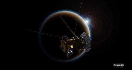 Cassini окончательно попрощался с Титаном, уже послезавтра зонд навсегда станет частью Сатурна