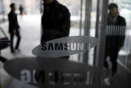 У Samsung Electronics впервые за последние семь лет уменьшилось число сотрудников
