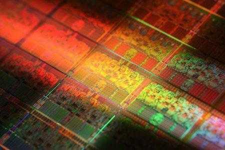Крис Хук действительно покинул AMD ради Intel, где будет рекламировать дискретные GPU. Основой CPU Intel следующего десятилетия послужит совершенно новая архитектура Ocean Cove