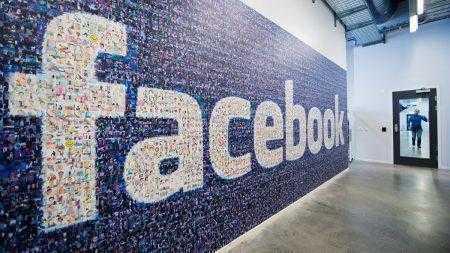 Facebook начал тестировать кнопку Downvote, но это вовсе не то, о чём можно подумать