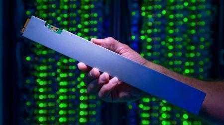 Intel DC P4500 - первый SSD емкостью 32 ТБ в форм-факторе Ruler