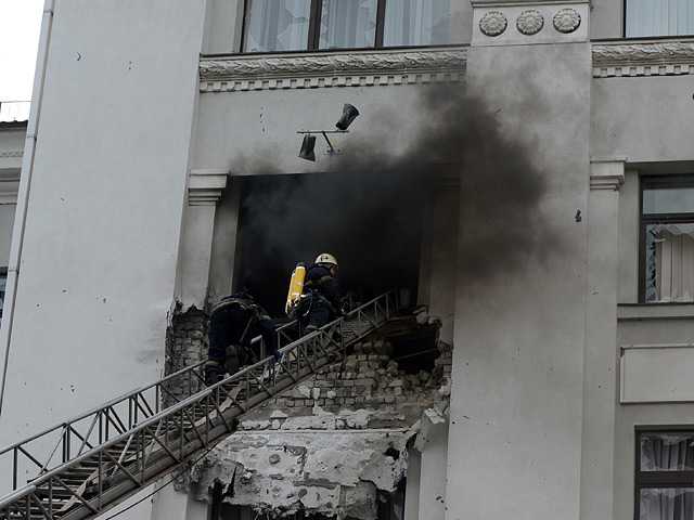 explosion-in-luhansk-administration-building